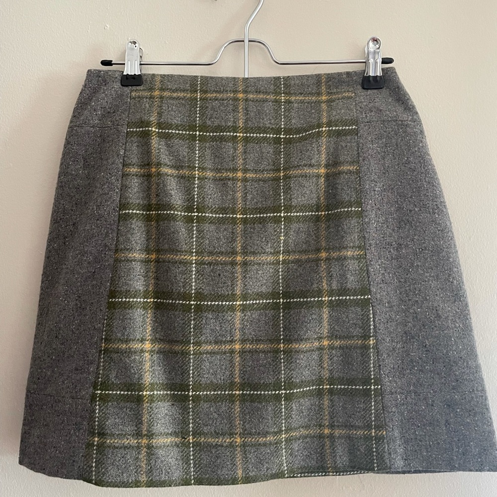 Wool banana republic mini skirt